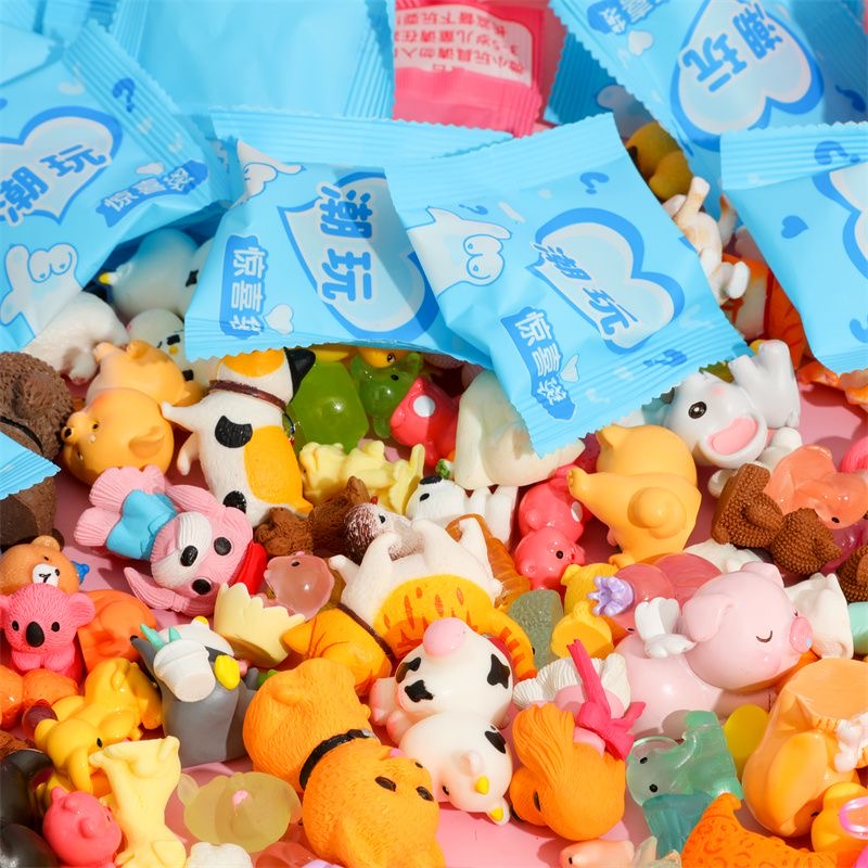 Resin Art Case - 40 Buah/Set Kotak Buta Kartun Acak